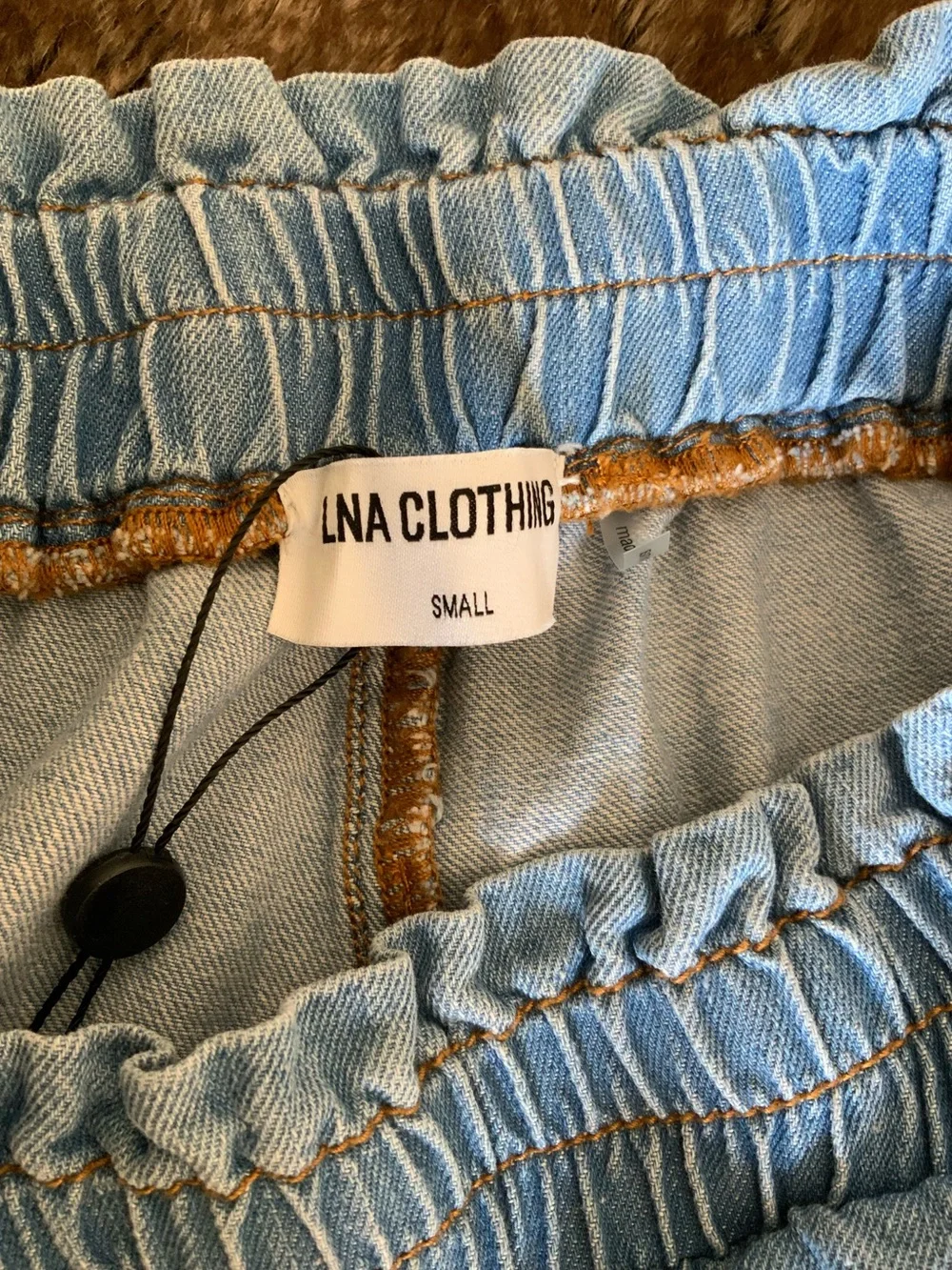 LNA Jo Chambray Short